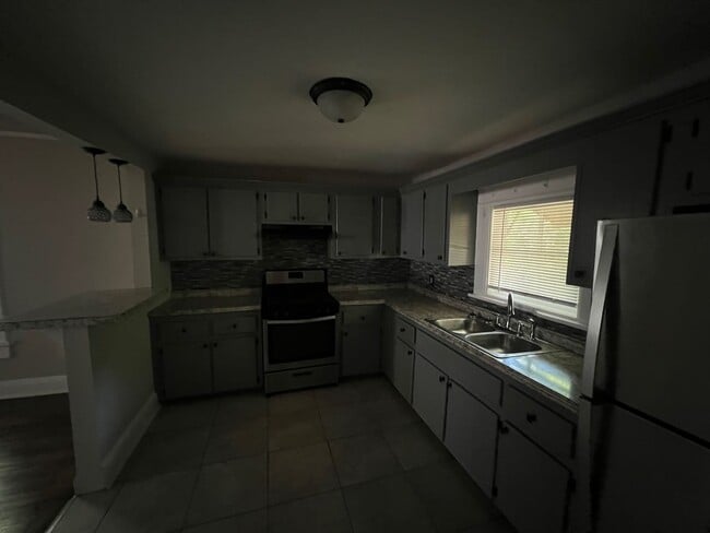 Photo - 1366 Bryan Ave