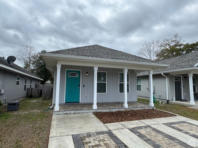 Building Photo - Pensacola - Downtown - 3 Bedroom, 2 Bathroom Rental