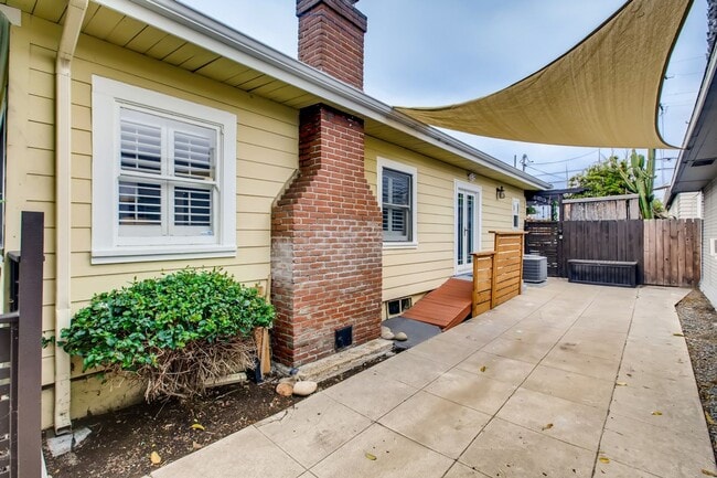 Building Photo - North Park Gem: 4-Bedroom, 3-Bath Home with Lush Garden & Modern Comforts