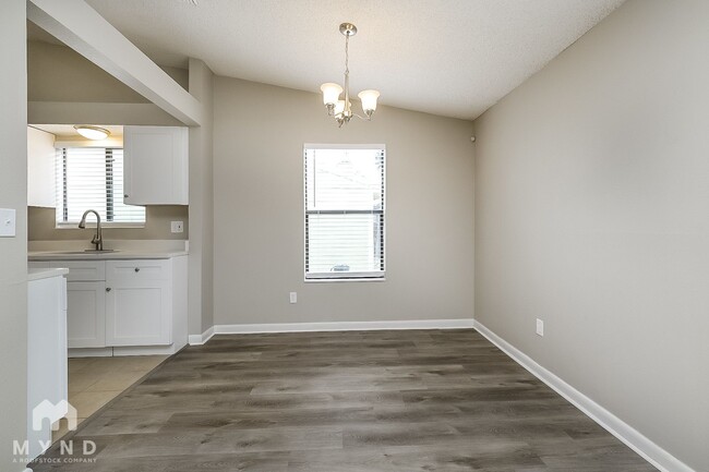 Photo - 12418 Hidden Brook Dr