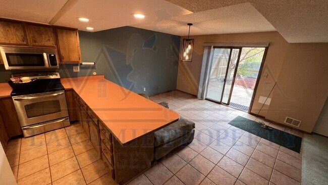 Photo - 1706 Palmer Dr