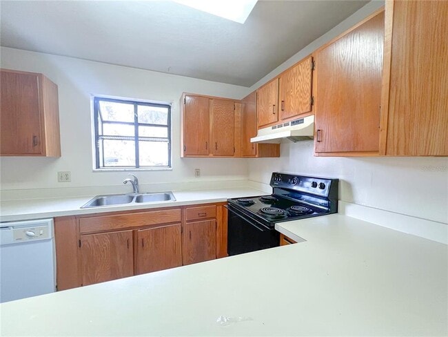 Photo - 2300 SW 43rd St