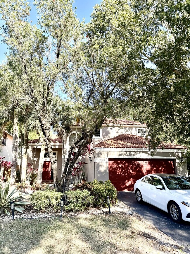 Building Photo - 1000 NW 107th Ave Rental