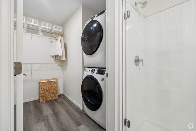 1BR, 1BA - 664SF - Laundry