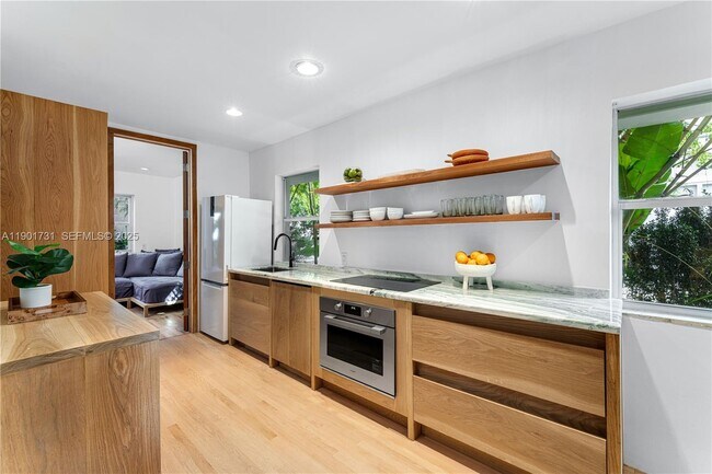 Photo - 226 Jefferson Ave Unit 1