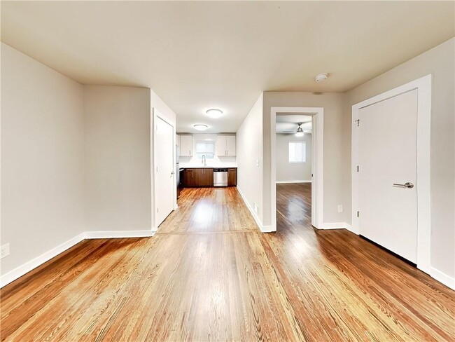 Photo - 880 N Highland Ave NE Unit B3