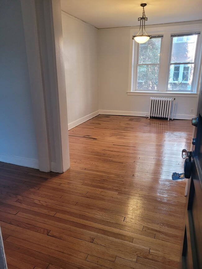 Photo - 1611 Hampton Blvd Unidad B1