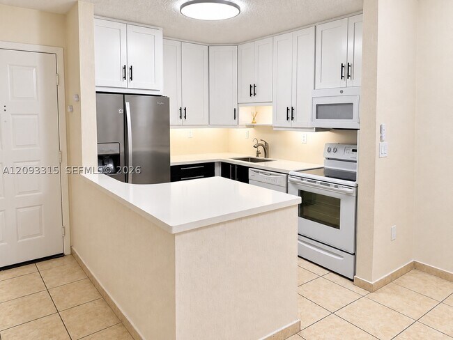 4760 NW 102nd Ave Unit 106-12