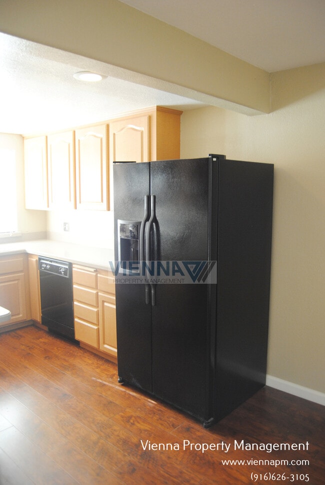 Photo - Fair Oaks Condo Unit 31a