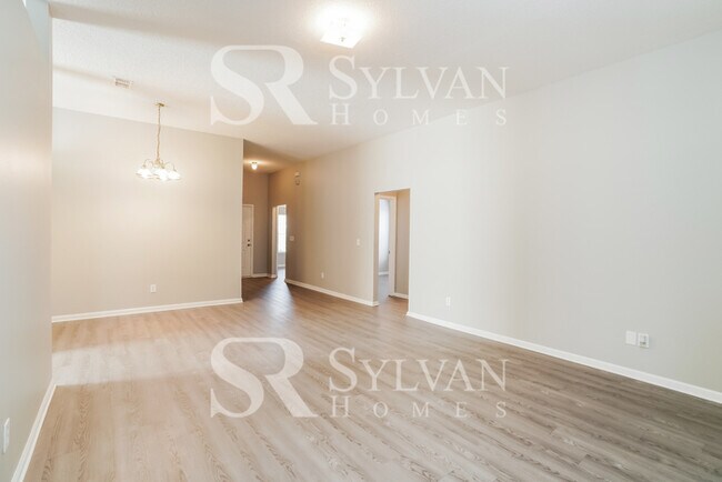 Photo - Experience the Lifestyle awaiting you!