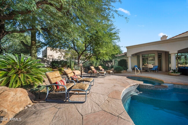 Photo - 8350 E Via Del Sol Dr