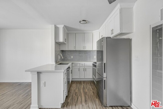 Photo - 1323 11th St Unidad 6