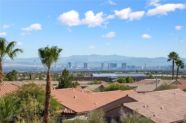 Photo - 600 El Loro St