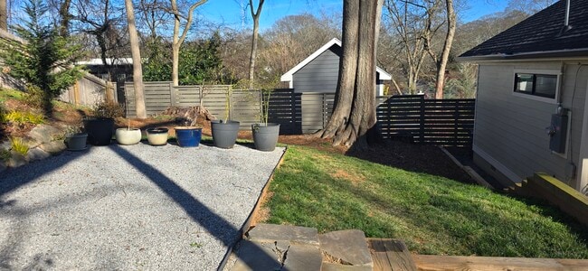 Photo - 1224 Hosea L Williams Dr NE Unidad B