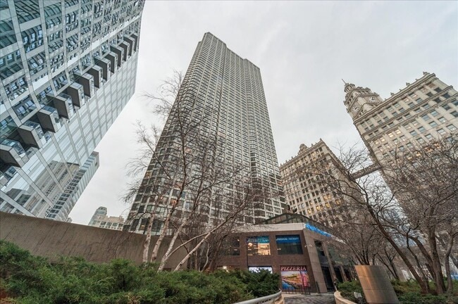 Building Photo - 405 N Wabash Ave Unit 1812
