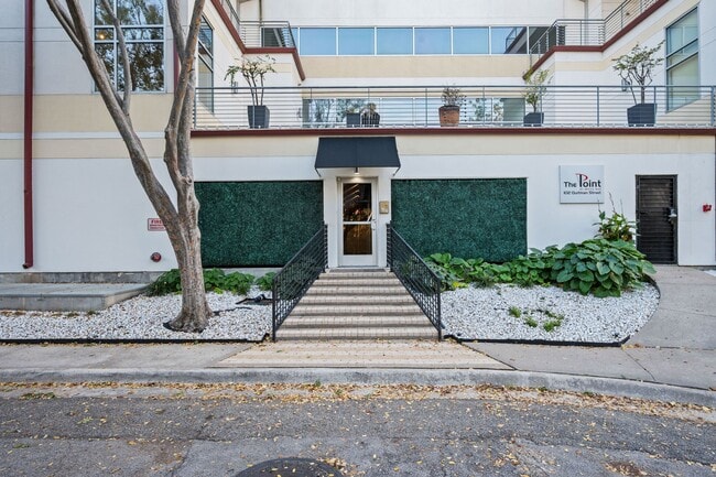 Building Photo - 102 Quitman St Unit 201