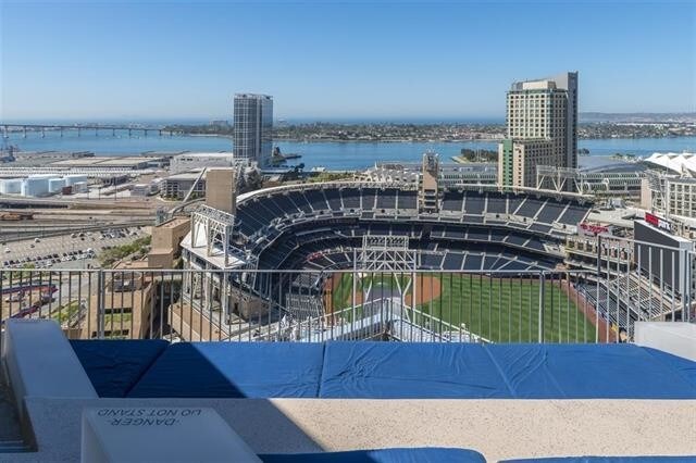 Views of downtown, Petco Park and the bay - 321 Tenth Ave Condo Unit 905