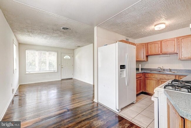 Photo - 103 Wilgate Rd