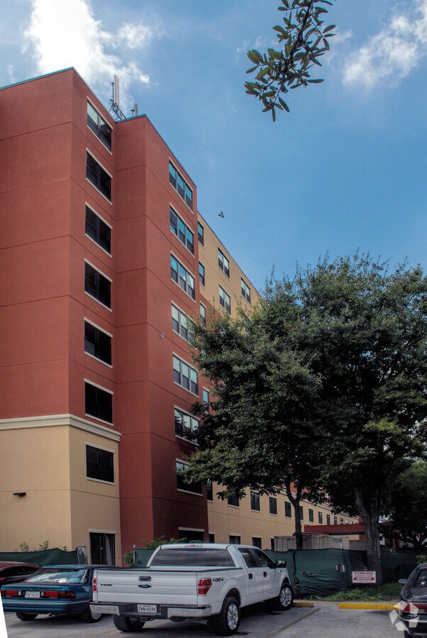 Photo - Houston Heights Towers