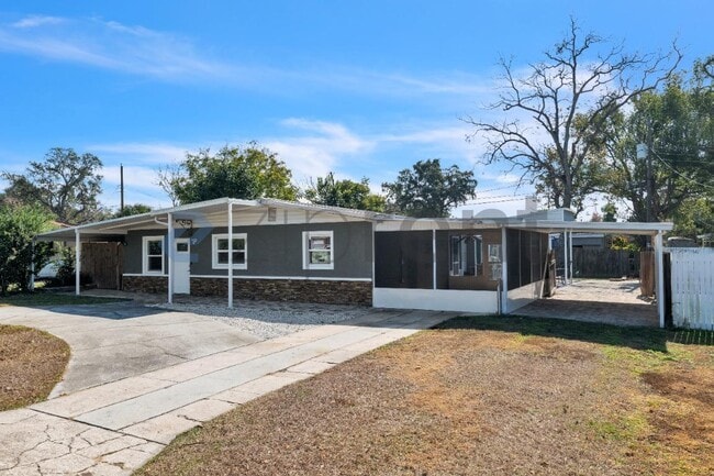 Photo - 508 Garden Dr N