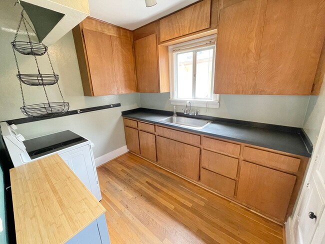 Photo - 6335 6th Ave NE