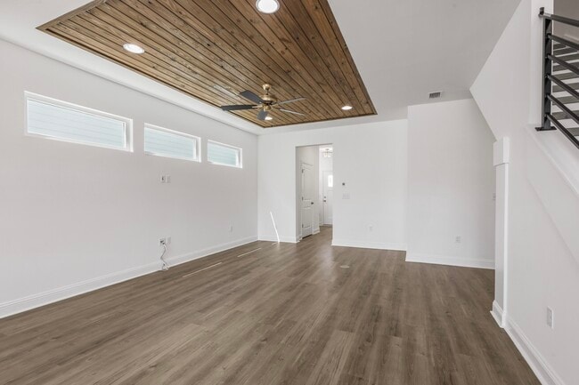 Photo - 3658 Meadow Vista Ln