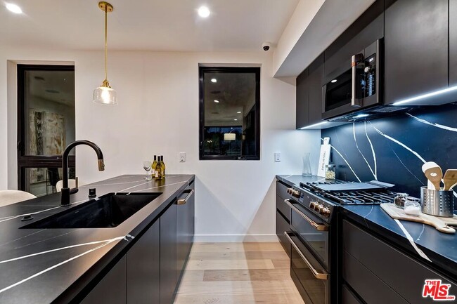 Photo - 7273 W Hazel Ct