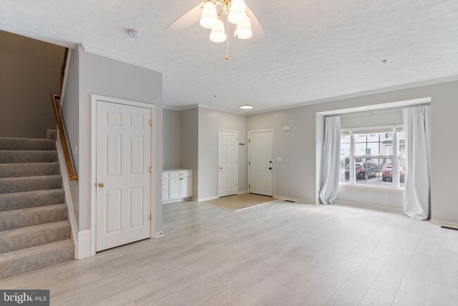 Photo - 8212 Silverton Ct