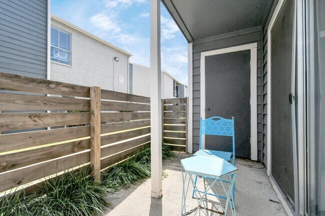 Photo - 12211 Fondren Rd Unit 708