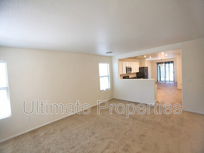 Photo - 3926 E Kent Ave