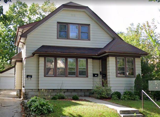 Building Photo - 2143 N 67th St Unit 2143A