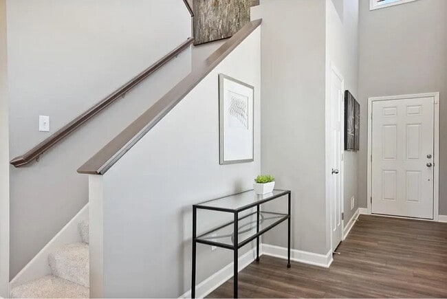 Photo - 446 Murray Hl Wy