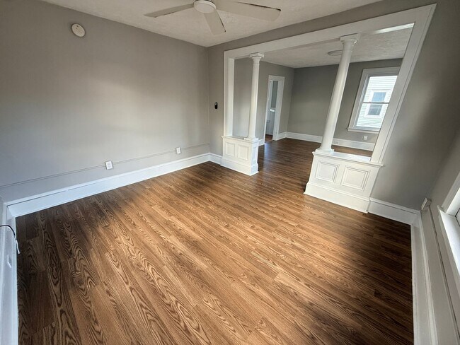 Photo - 100 Green St Unit 2