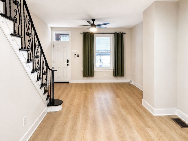 Photo - 1449 S Marston St