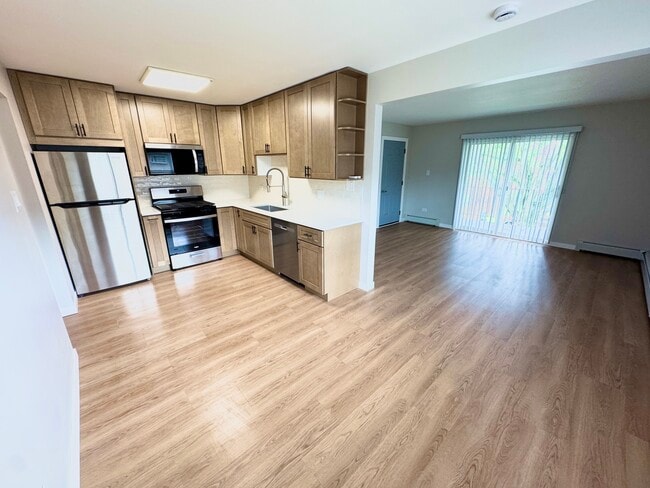 Photo - 4528 Elm Ave