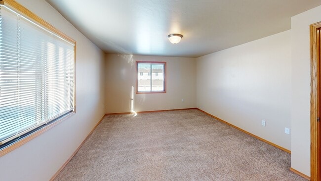 Crystal Springs Apartments