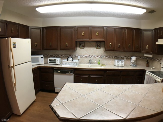 Photo - 2 br, 2 bath Condo - 600 W Fern Ave Apt 19 Unit Apt 19