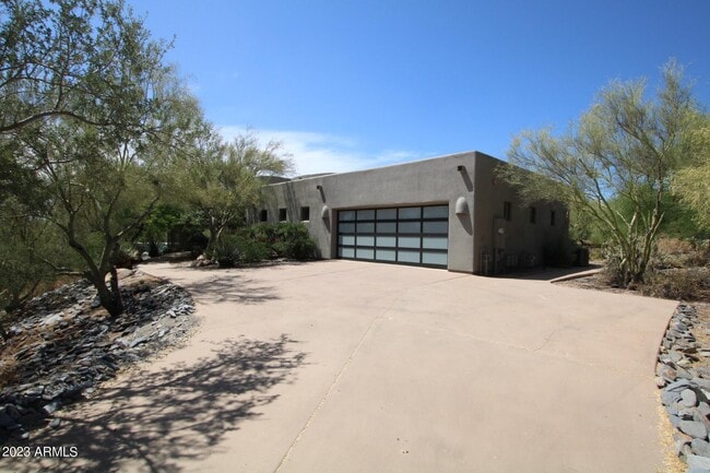 Building Photo - 5844 E Carefree Mountain Dr Rental