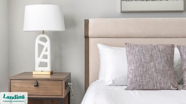 Photo - 24002 Colonial Pkwy Unidad 1104