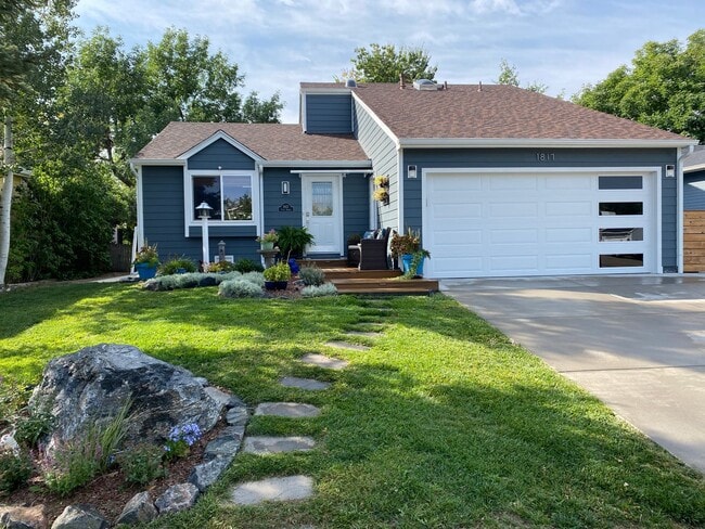 Building Photo - 1817 Tyler Ave