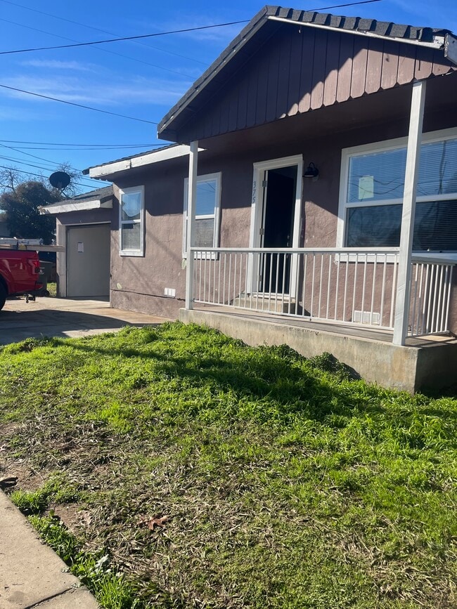 Building Photo - 375 Monterey Ave