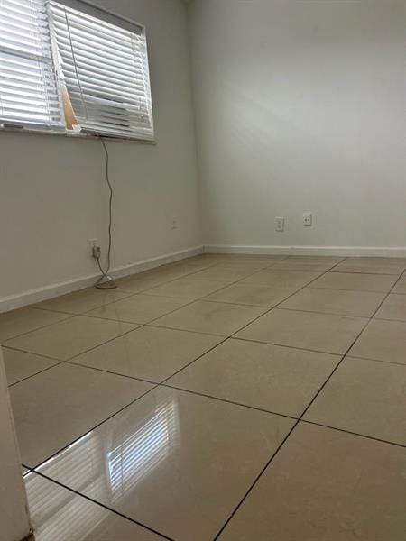 Photo - 1106 S L St