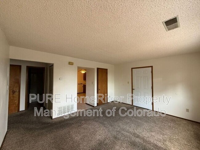 Photo - 1122 Yuma St