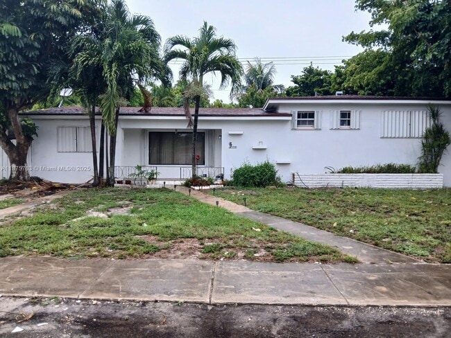 Building Photo - 19441 NW 8th Ave Unit 1 Rental