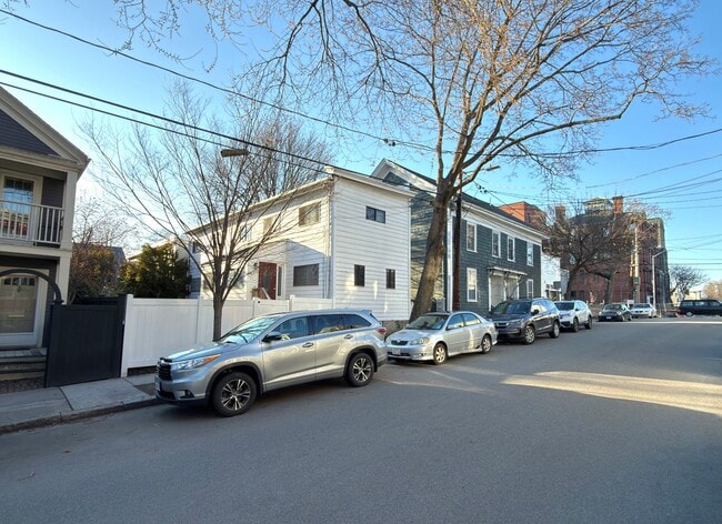 Photo - 61 6th St Unit 1