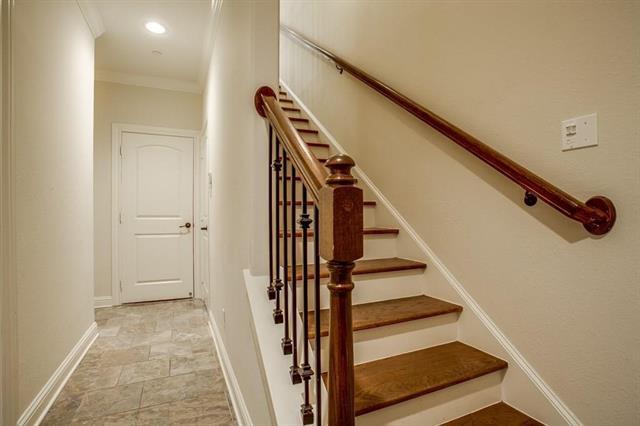 Photo - 5747 Prospect Ave Unit D