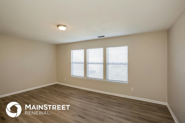 Photo - 10801 Sweetsen Rd