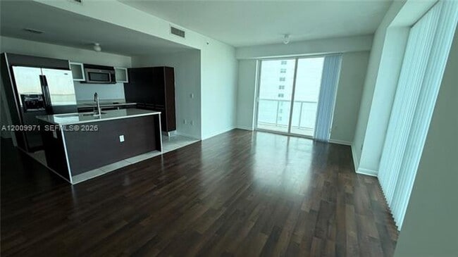 Photo - 1900 N Bayshore Dr Unit 1900 N Bayshore Dr # 1911