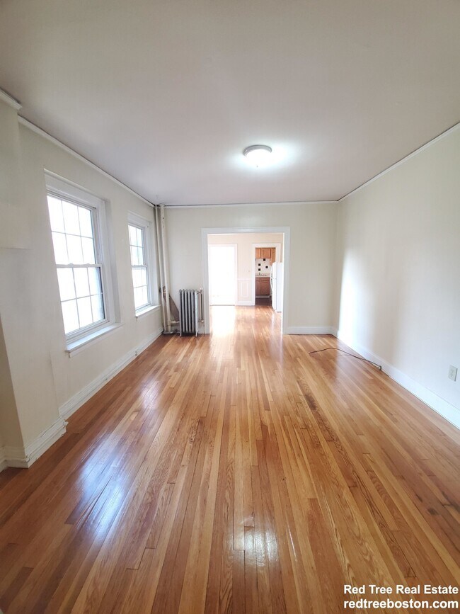 Building Photo - 10 Craigie St Rental