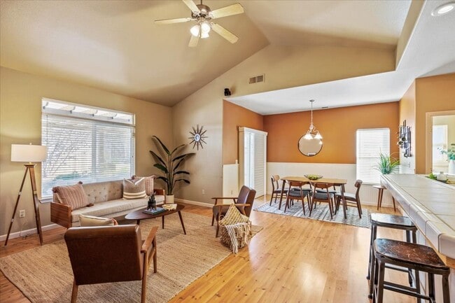 Photo - 2520 Duffy Dr